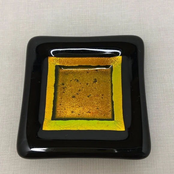 Jane Tivol Studio Art Glass 2013 Green Dichroic And Black Glass Trinket Dish - Picture 3 of 9
